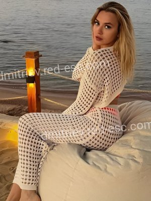 Лена — Дмитриев