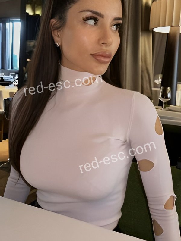 Алина — Дмитриев