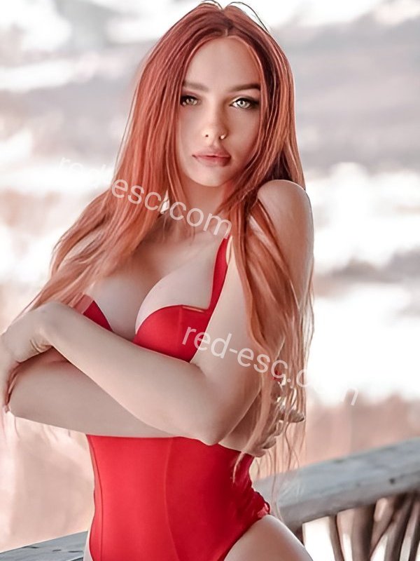Лена — Дмитриев