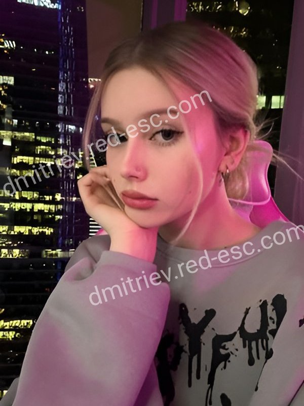 Оля — Дмитриев